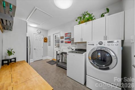 409 Whitestone Road Charlotte NC 28270