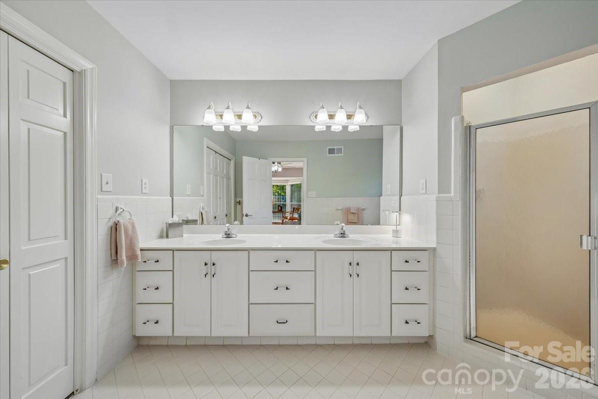 409 Whitestone Road Charlotte NC 28270