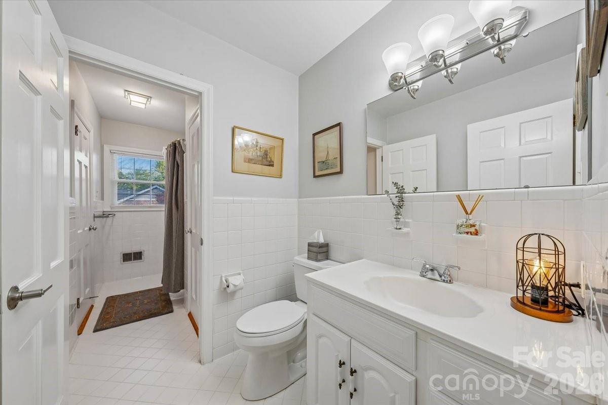 409 Whitestone Road Charlotte NC 28270