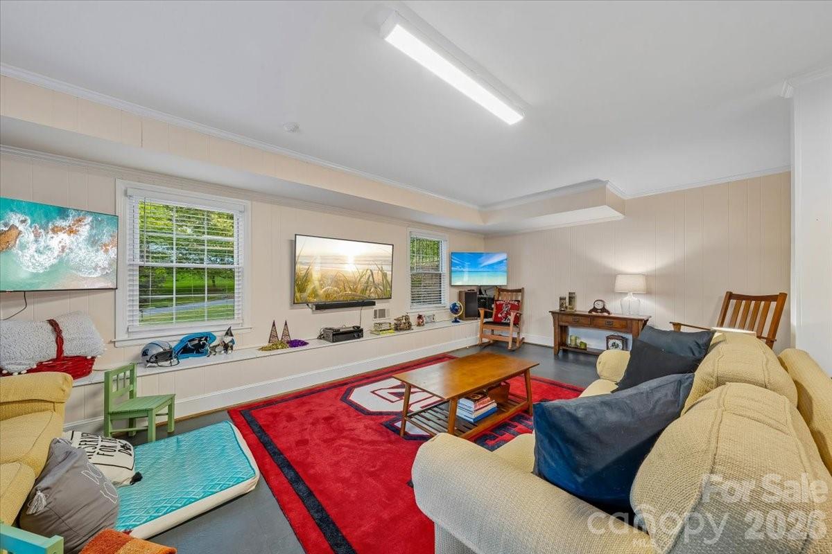 409 Whitestone Road Charlotte NC 28270