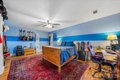 409 Whitestone Road Charlotte NC 28270