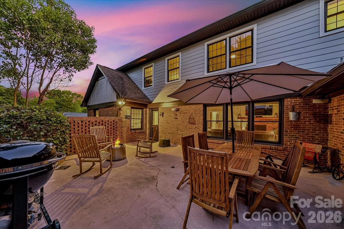 409 Whitestone Road Charlotte NC 28270