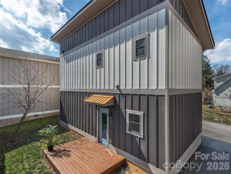 4 Grinnell Street Asheville NC 28806