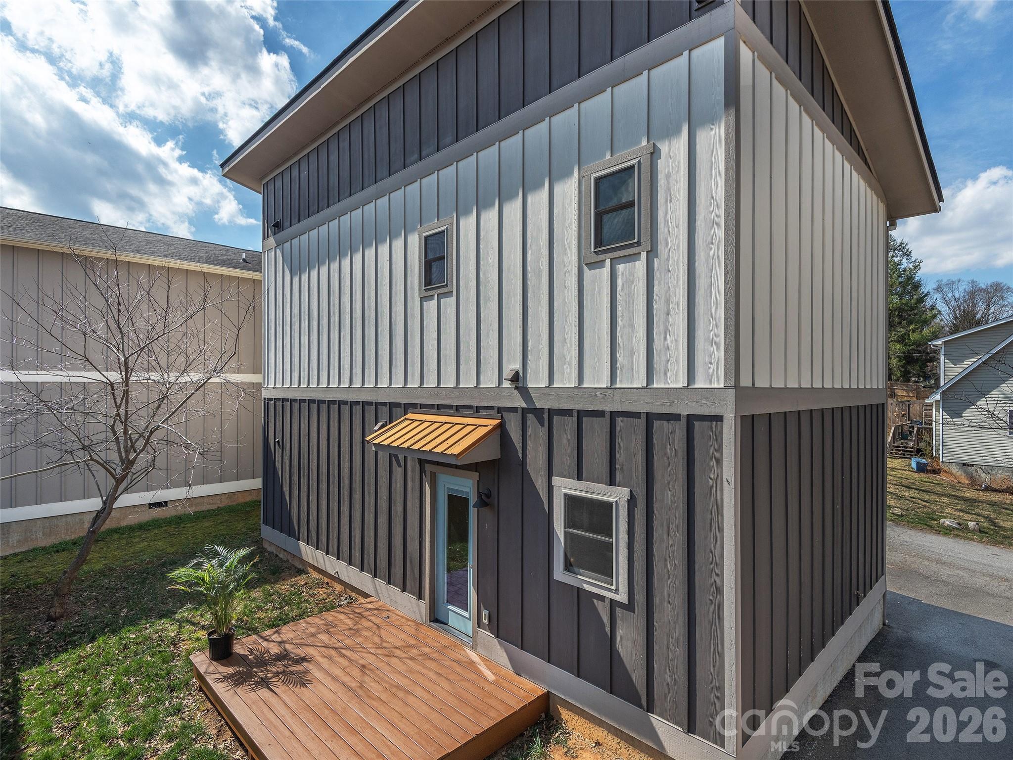 4 Grinnell Street Asheville NC 28806