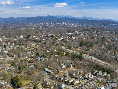 4 Grinnell Street Asheville NC 28806