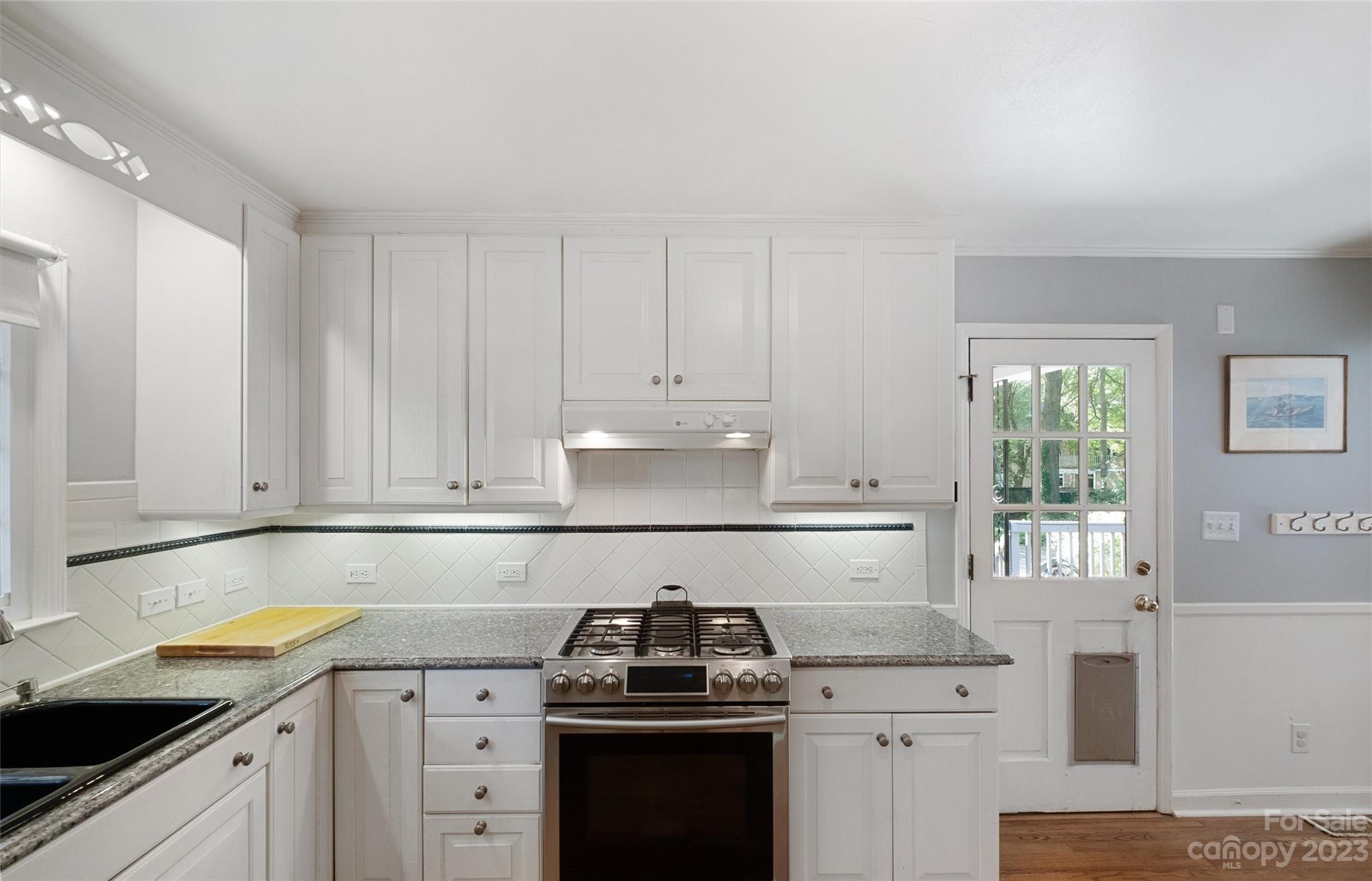 412 Bertonley Avenue Charlotte NC 28211