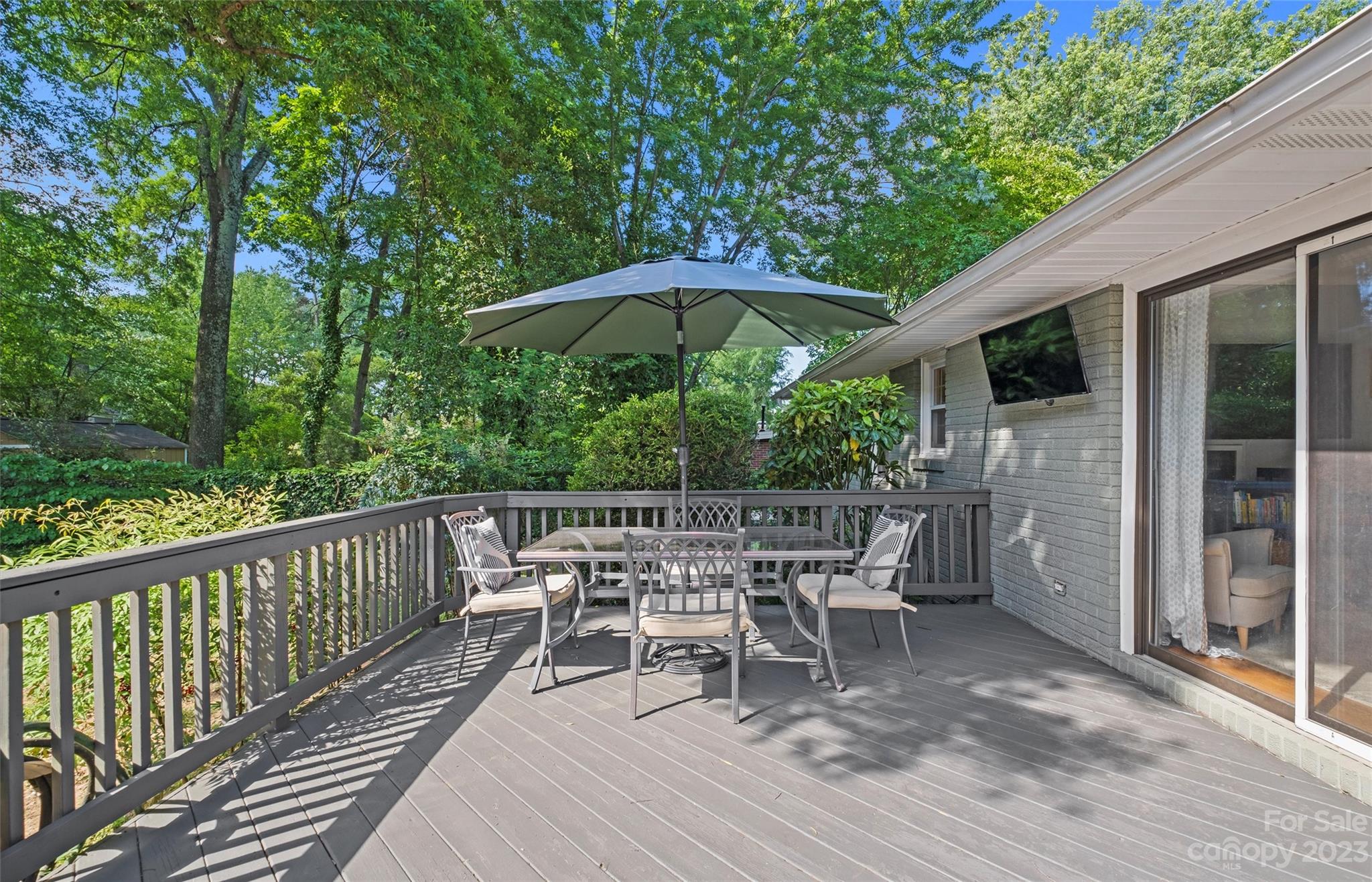 412 Bertonley Avenue Charlotte NC 28211