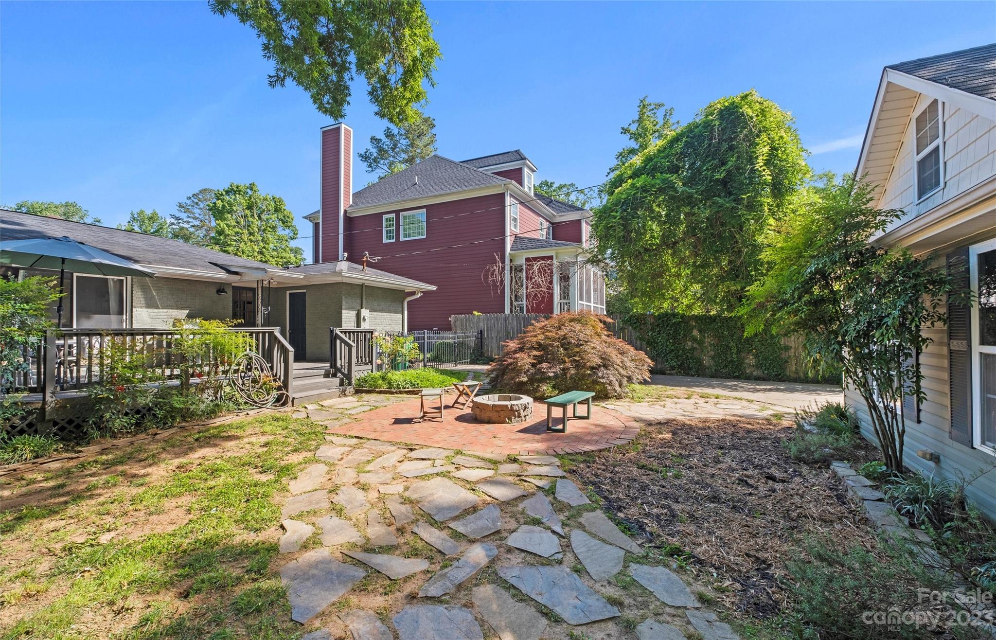 412 Bertonley Avenue Charlotte NC 28211