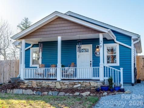 29 White Oak Road Arden NC 28704