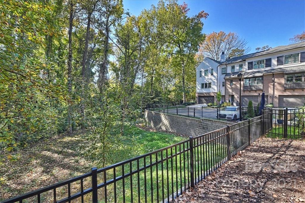 4045 City Homes Place Charlotte NC 28209