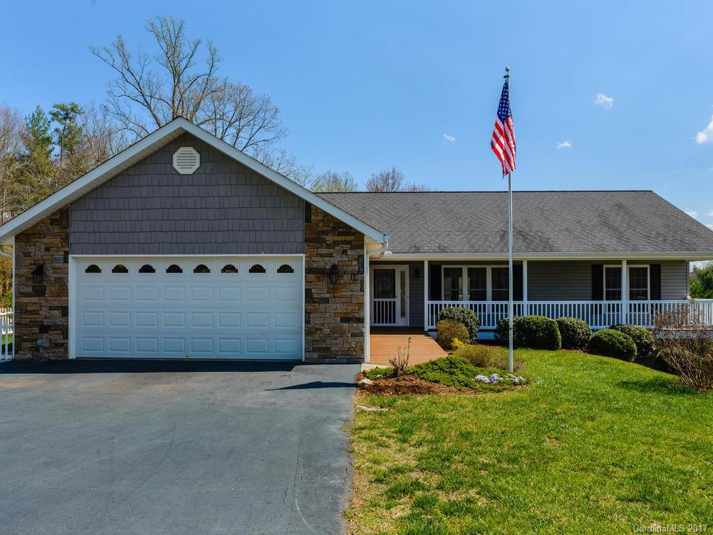 10 Piper Drive Weaverville NC 28787
