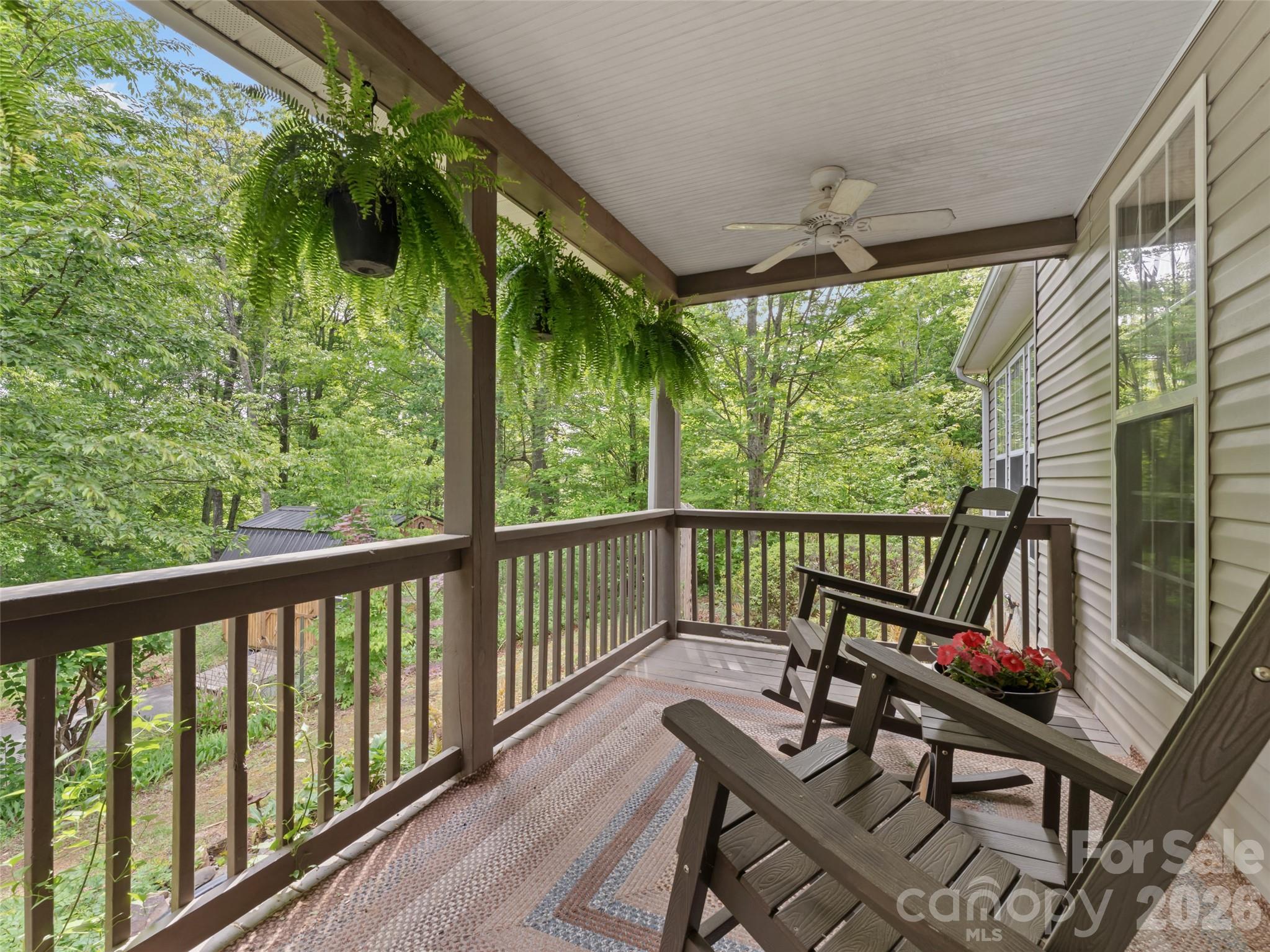 103 Old Southside Road Saluda NC 28773