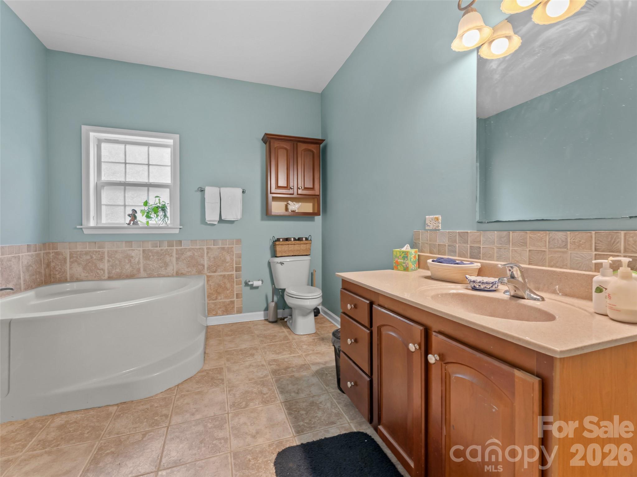 103 Old Southside Road Saluda NC 28773