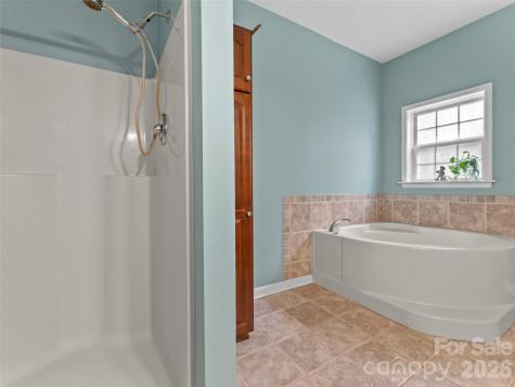 103 Old Southside Road Saluda NC 28773
