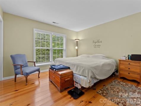 103 Old Southside Road Saluda NC 28773