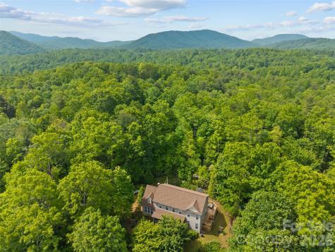103 Old Southside Road Saluda NC 28773