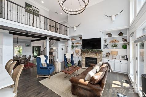 61 Mcintyre Drive Asheville NC 28803