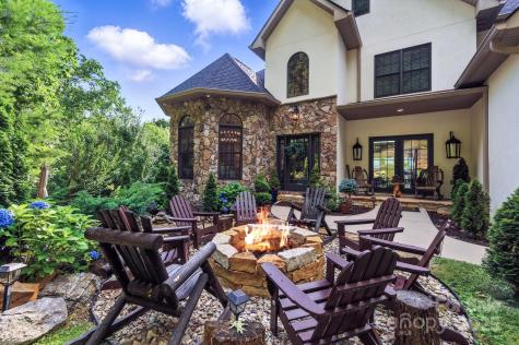 61 Mcintyre Drive Asheville NC 28803
