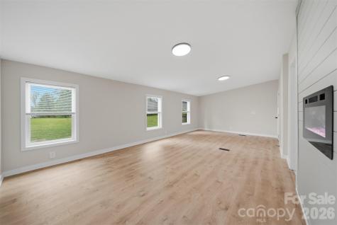 2295 Amy Court Lenoir NC 28645