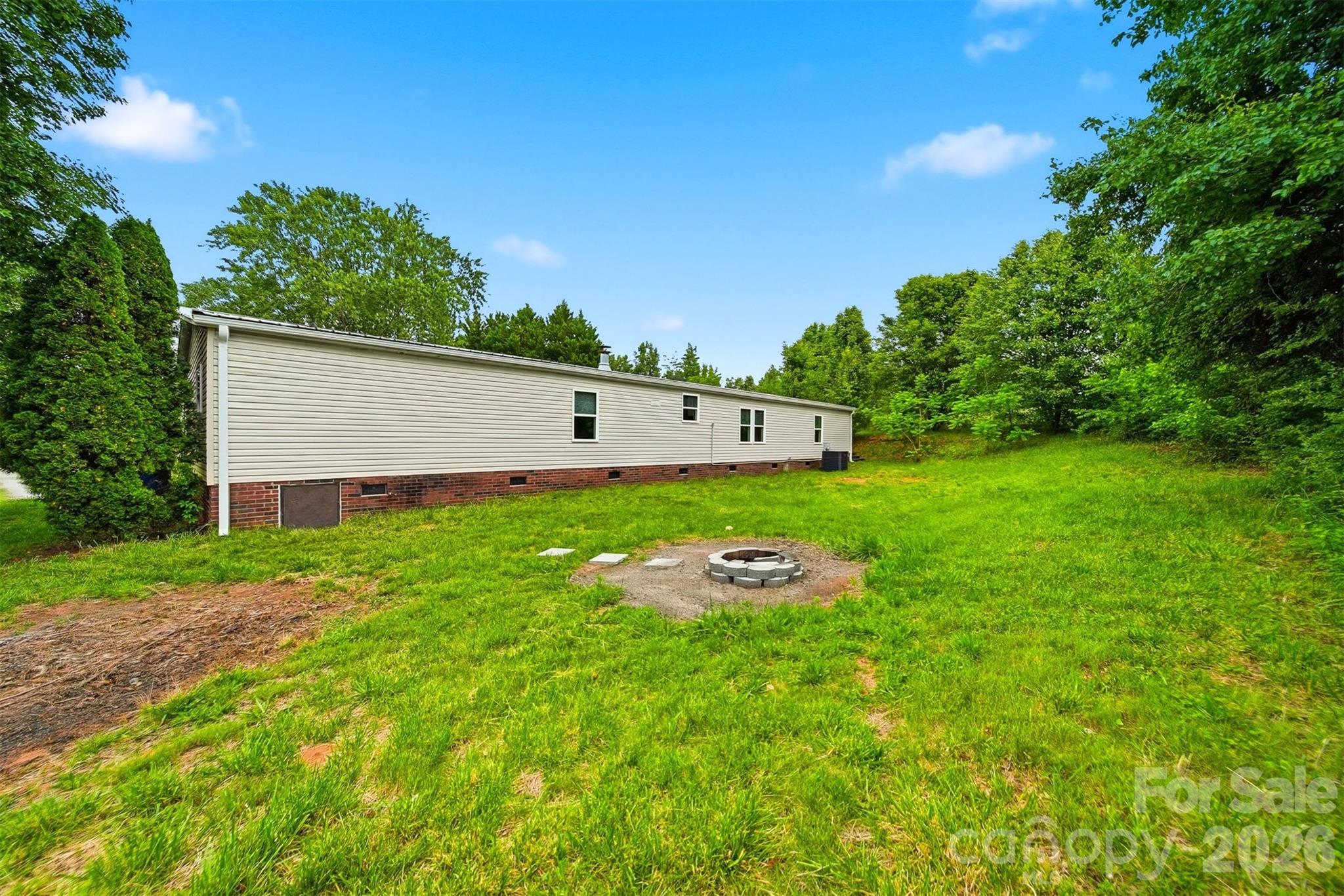 2295 Amy Court Lenoir NC 28645