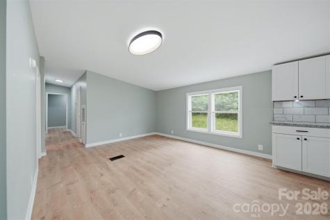 2295 Amy Court Lenoir NC 28645