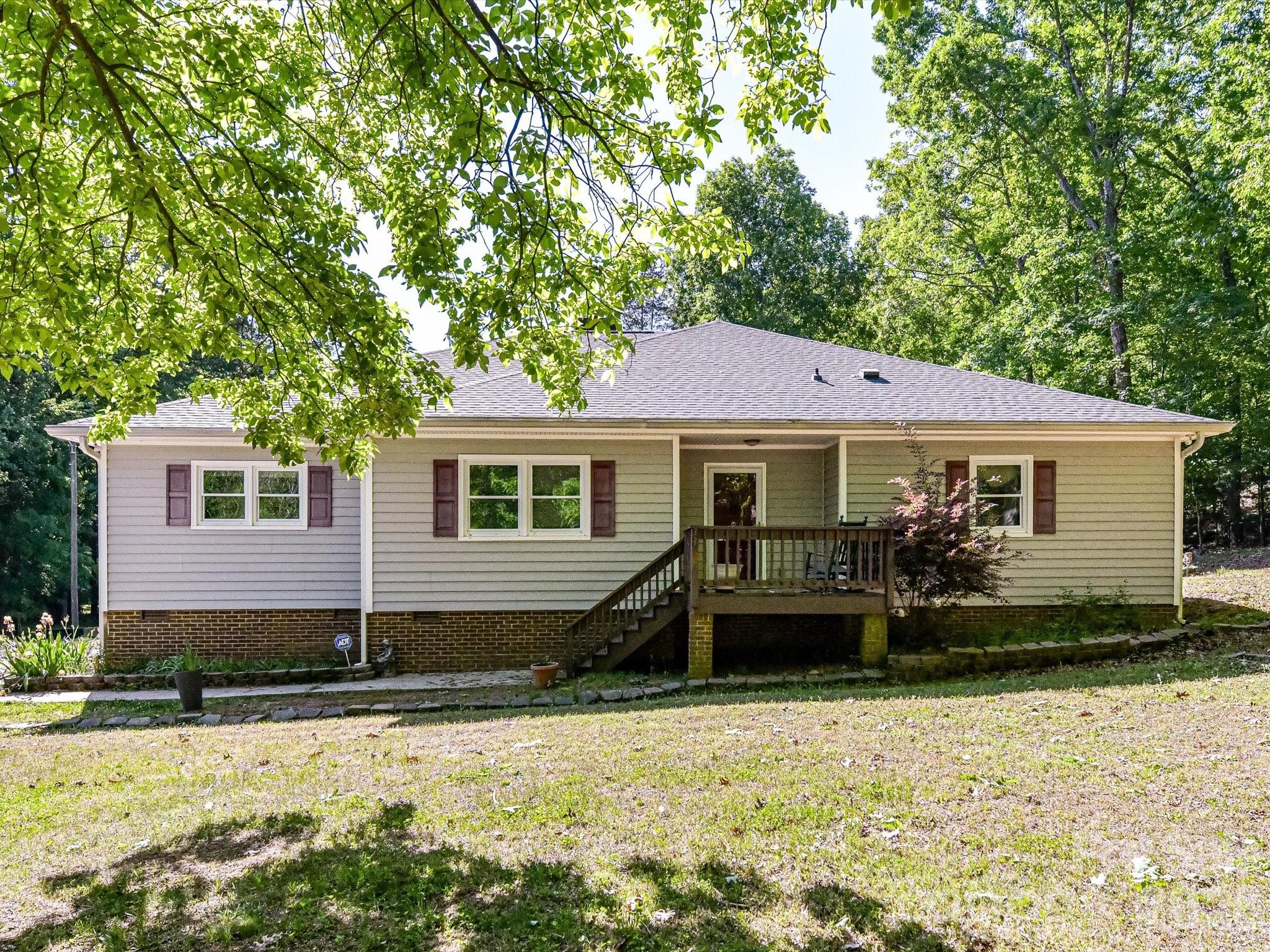 10803 Chestnut Hill Drive Matthews NC 28105