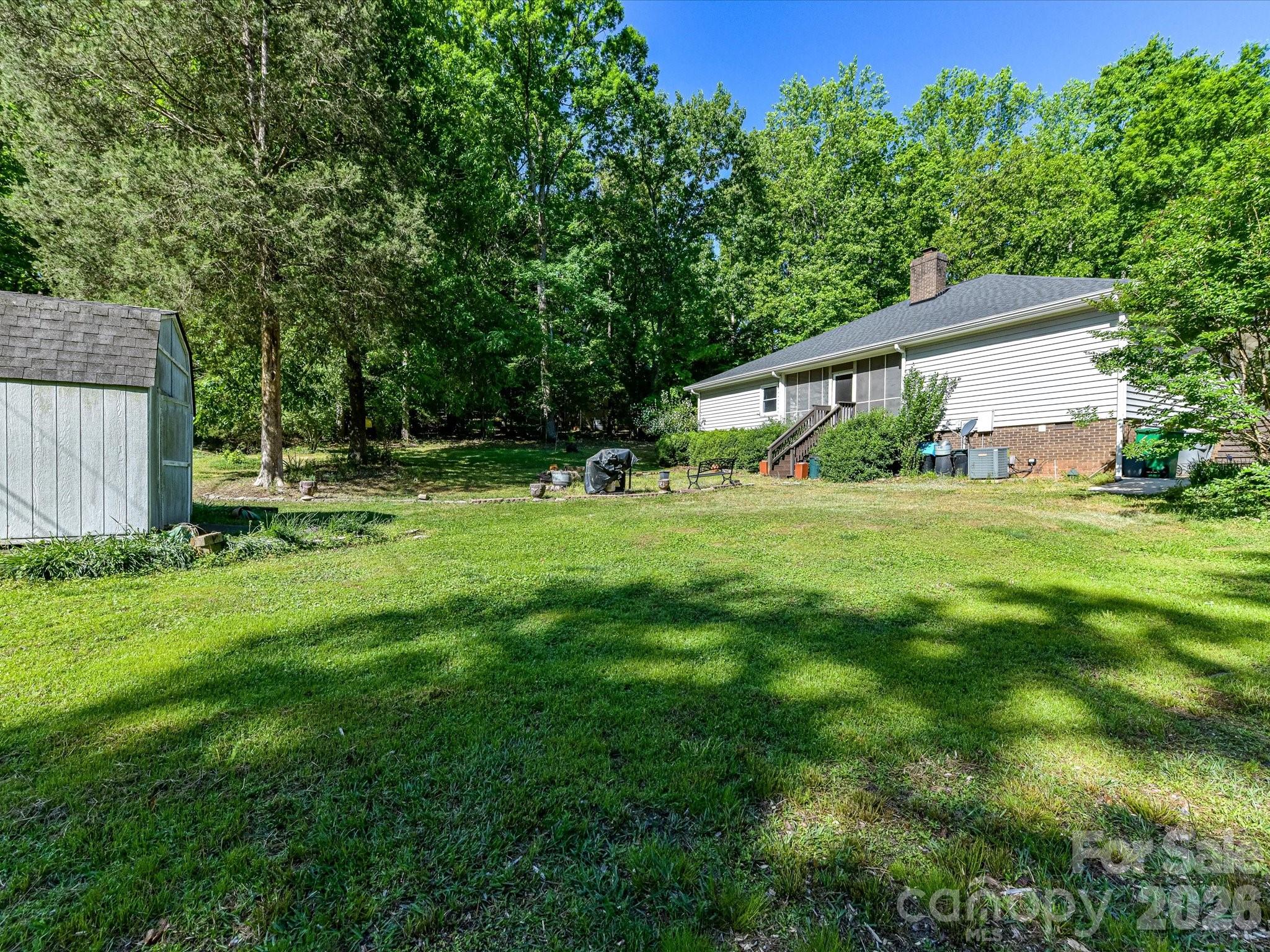 10803 Chestnut Hill Drive Matthews NC 28105