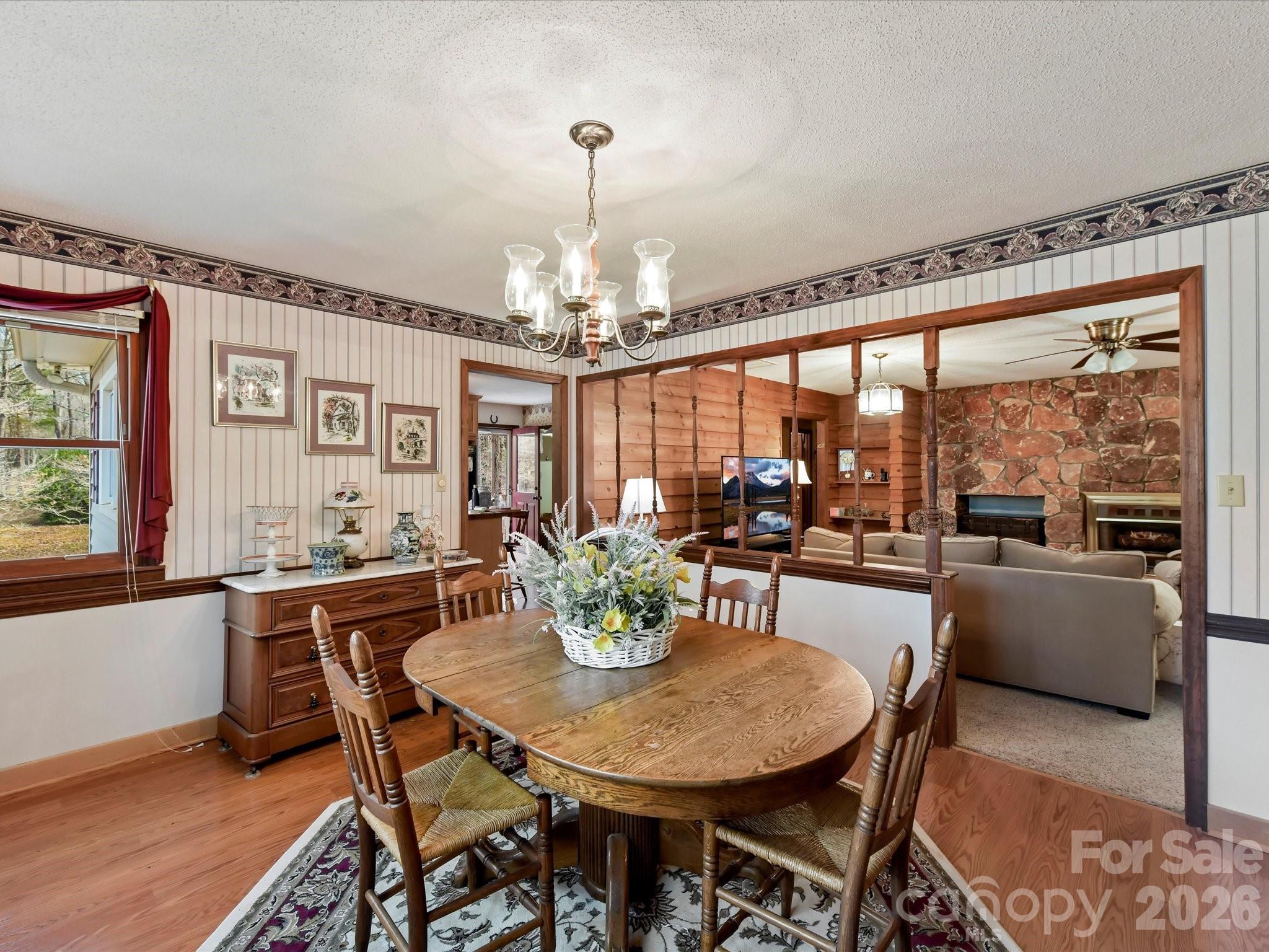 10803 Chestnut Hill Drive Matthews NC 28105