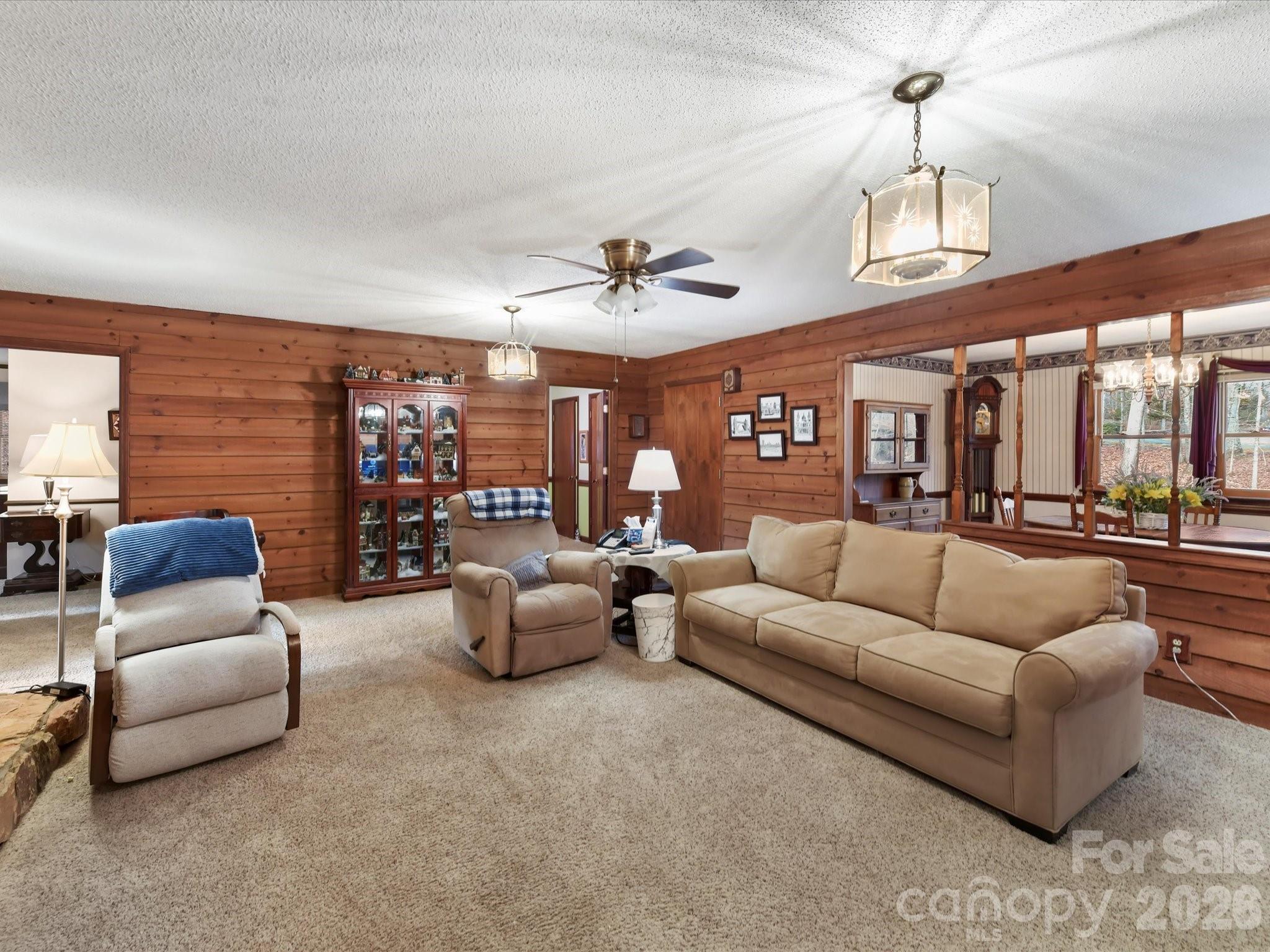 10803 Chestnut Hill Drive Matthews NC 28105