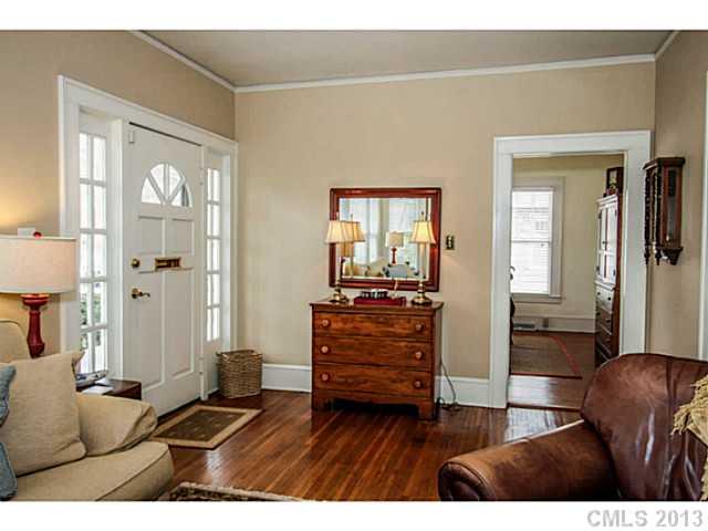 309 Circle Avenue Charlotte NC 28207