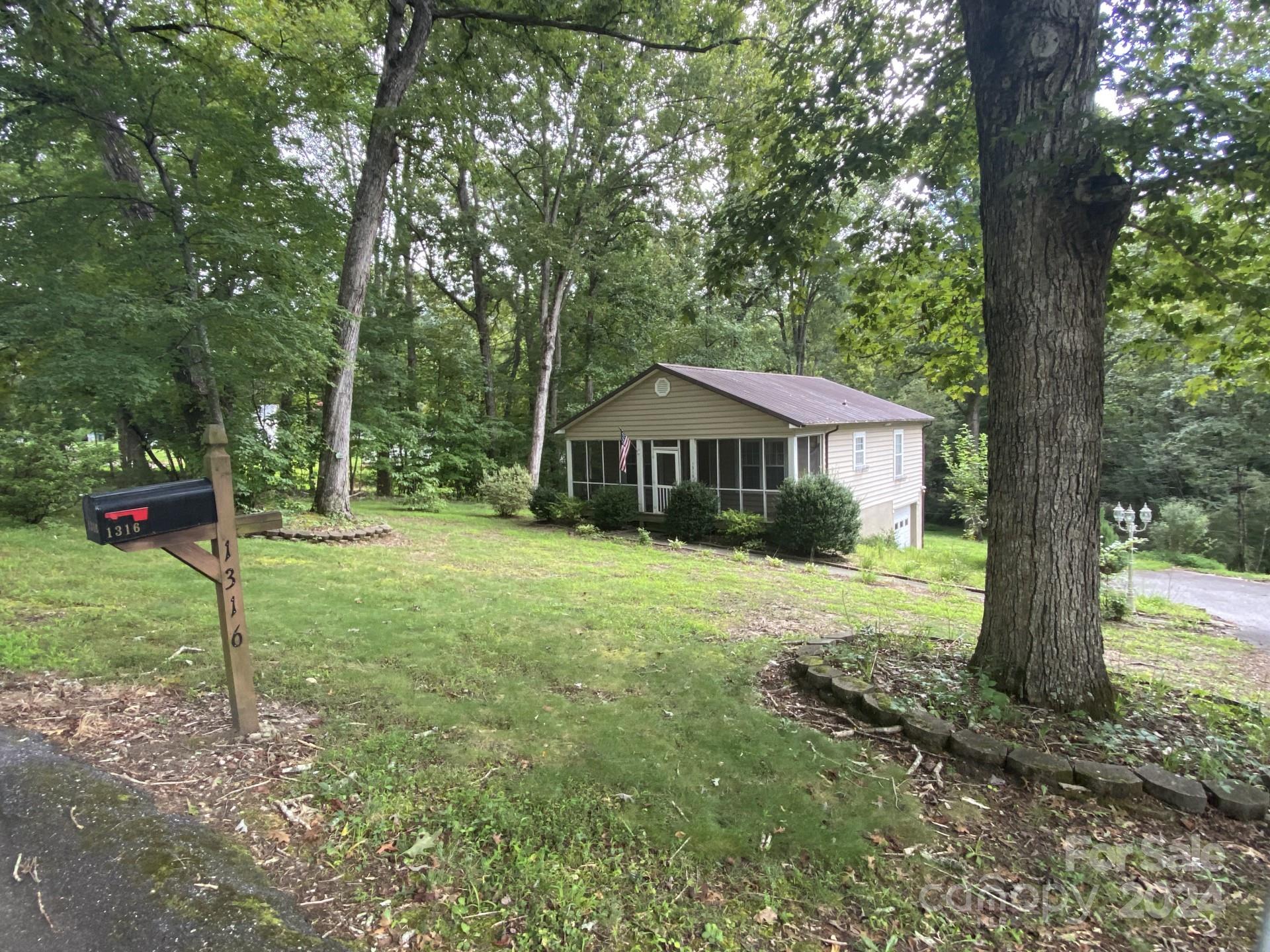 1316 Overlook Drive Lenoir NC 28645