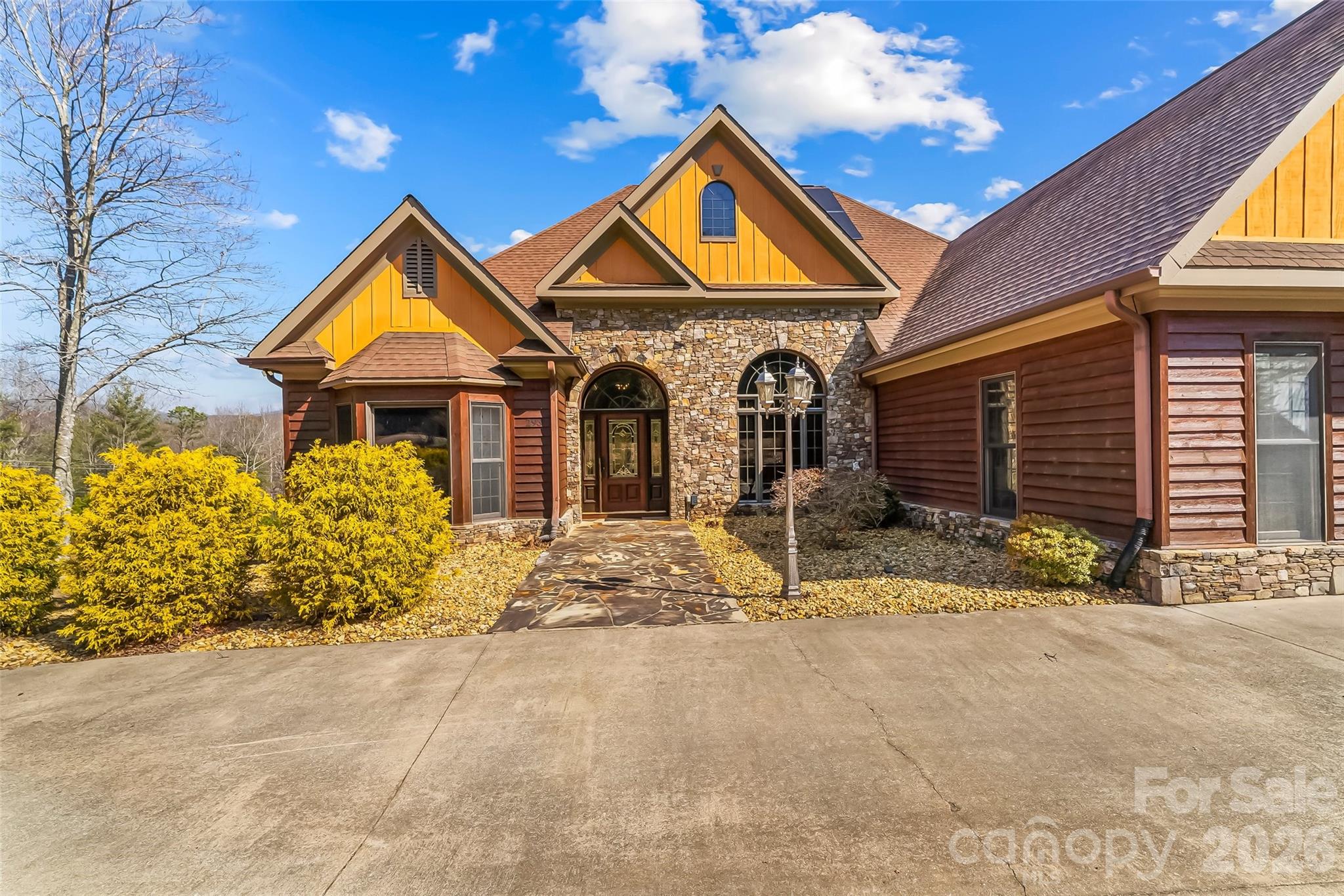 293 Bear Cliff Drive Nebo NC 28761