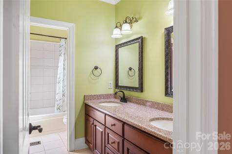 293 Bear Cliff Drive Nebo NC 28761