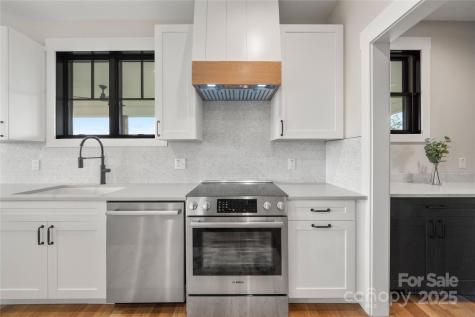 233 Westridge Farm Road Asheville NC 28804