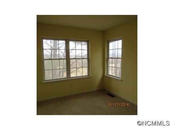 109 Farm Lane Mills River NC 28759