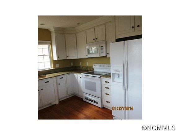 109 Farm Lane Mills River NC 28759
