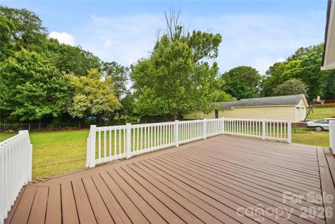 2417 Rosemond Circle Gastonia NC 28056