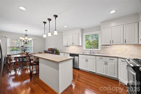 2417 Rosemond Circle Gastonia NC 28056