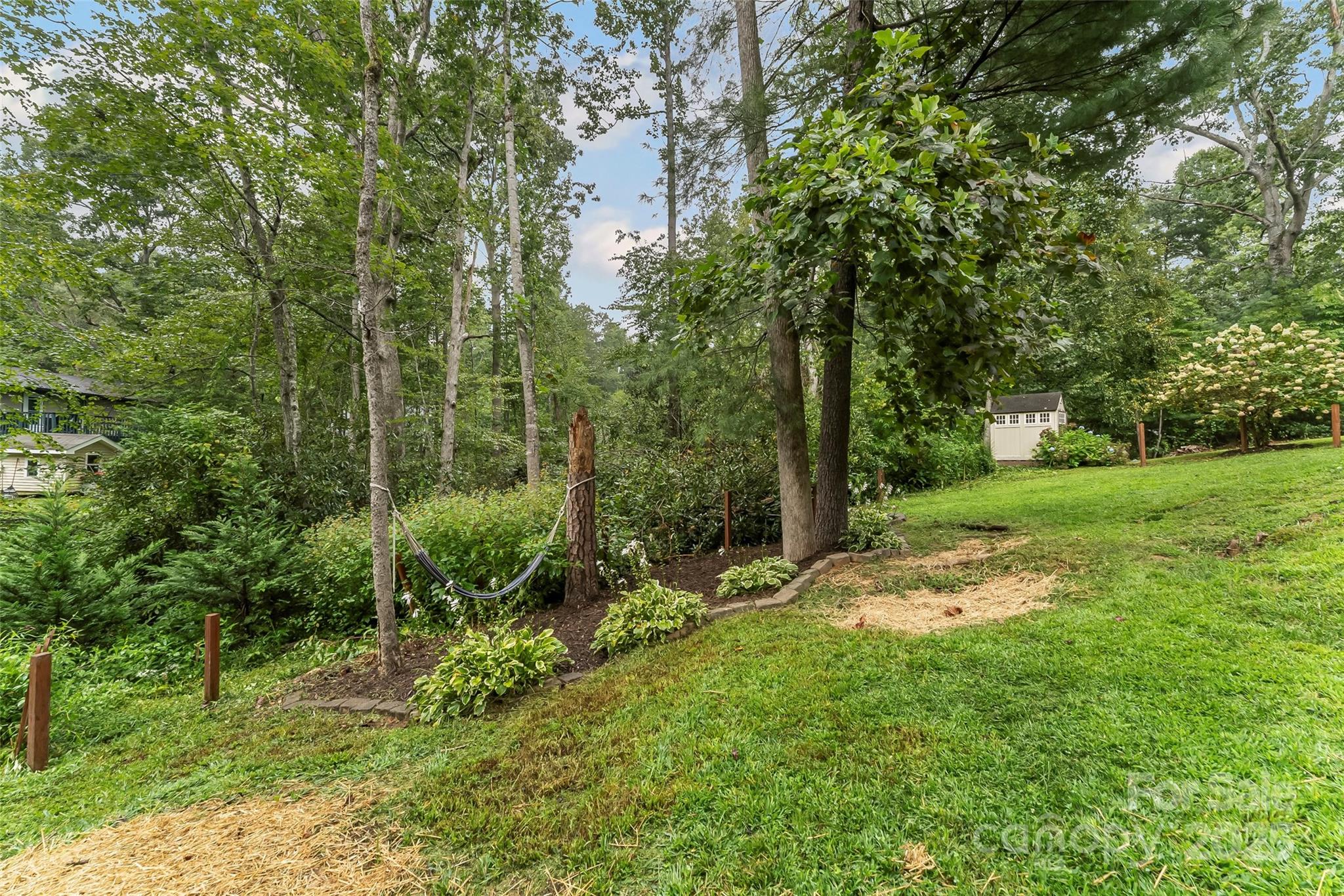 192 Chickadee Trail Hendersonville NC 28792
