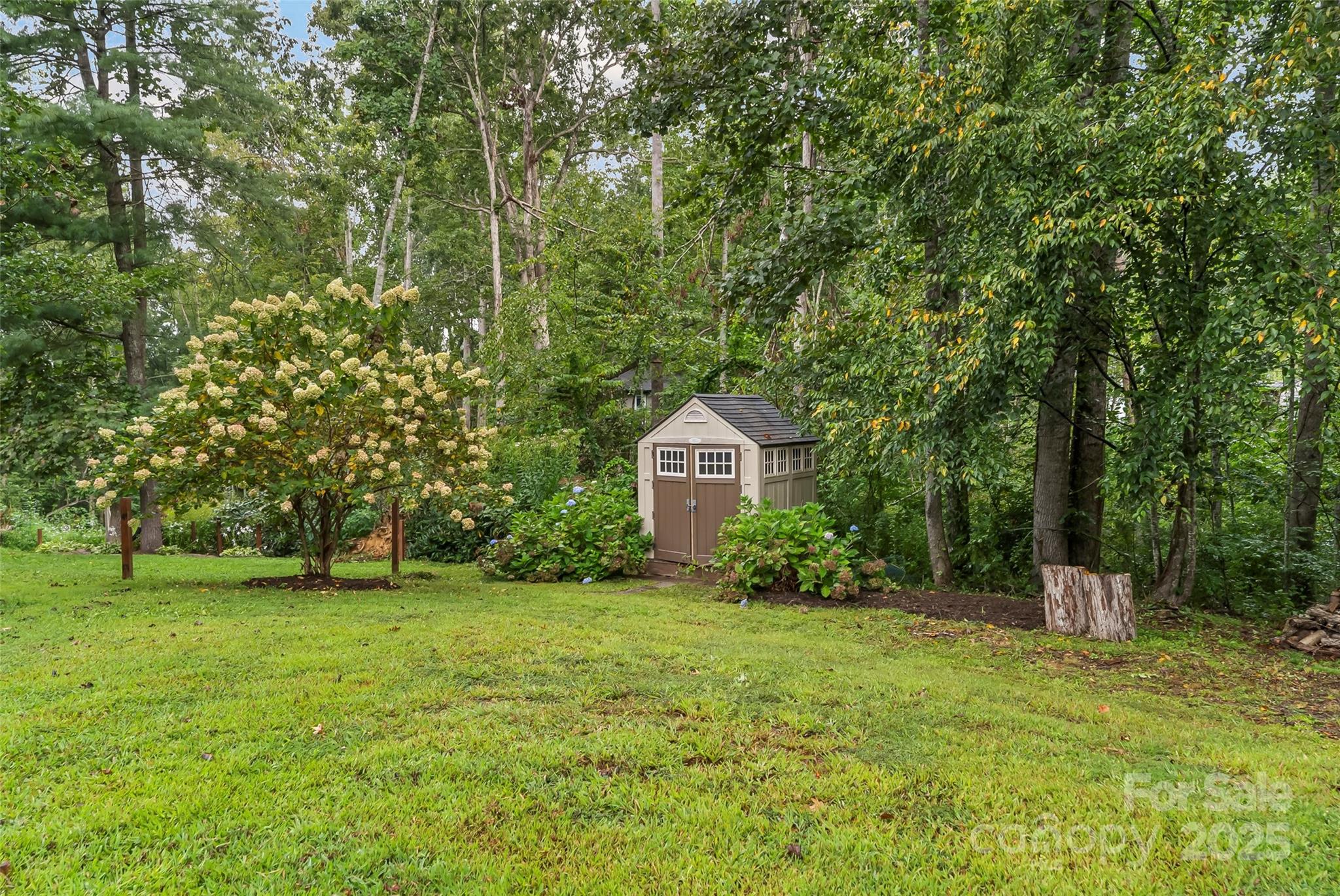 192 Chickadee Trail Hendersonville NC 28792
