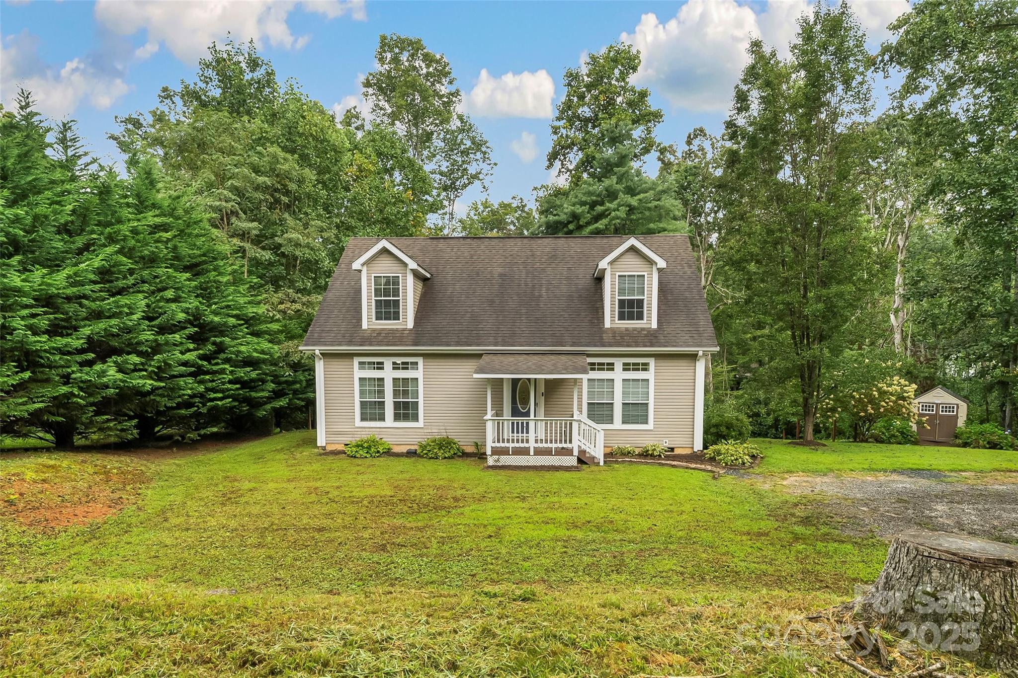 192 Chickadee Trail Hendersonville NC 28792