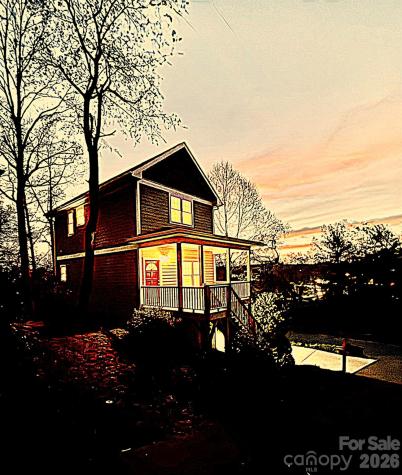 4 Cottage Court Asheville NC 28801