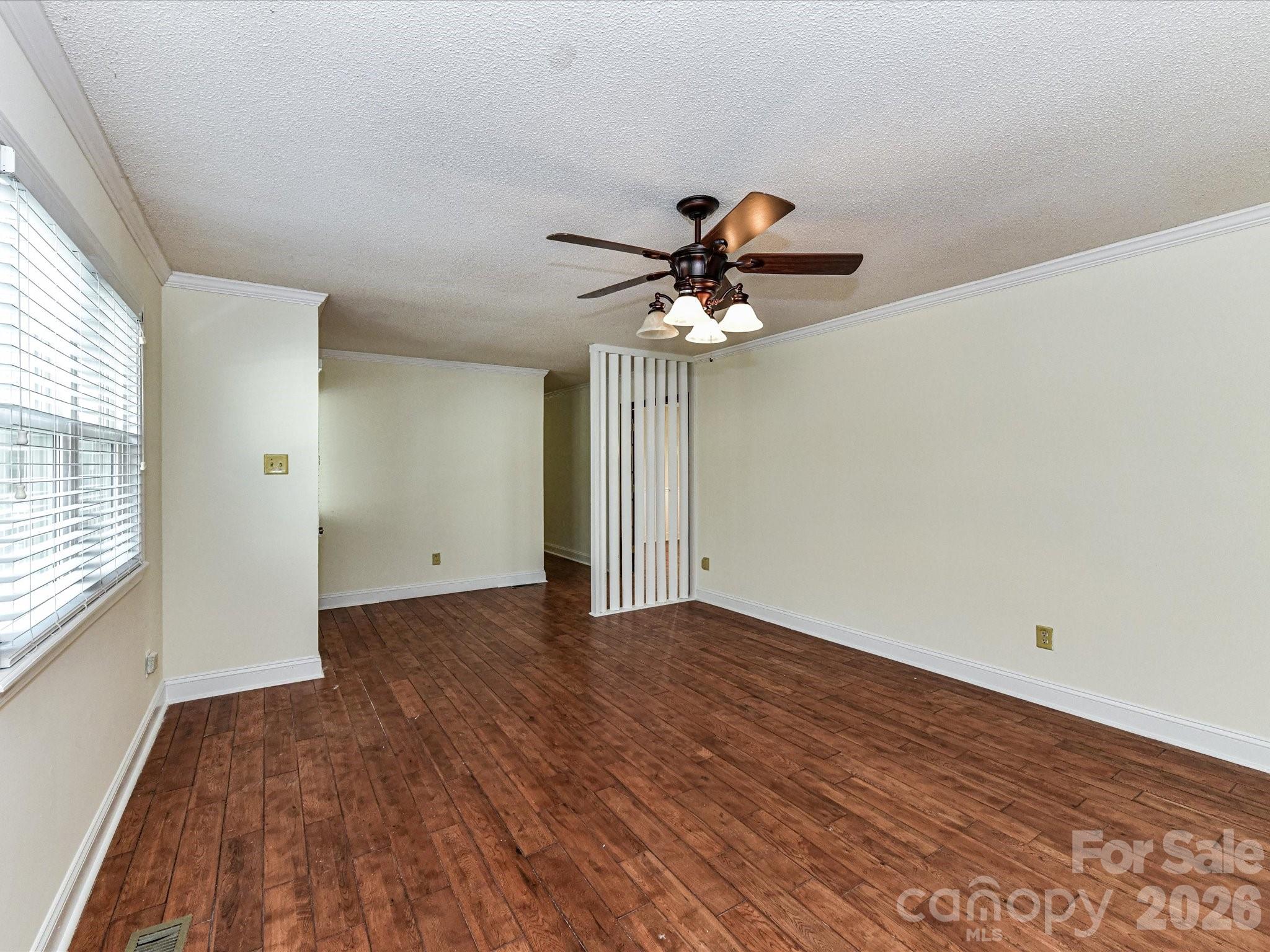 916 Lakewood Drive Matthews NC 28104