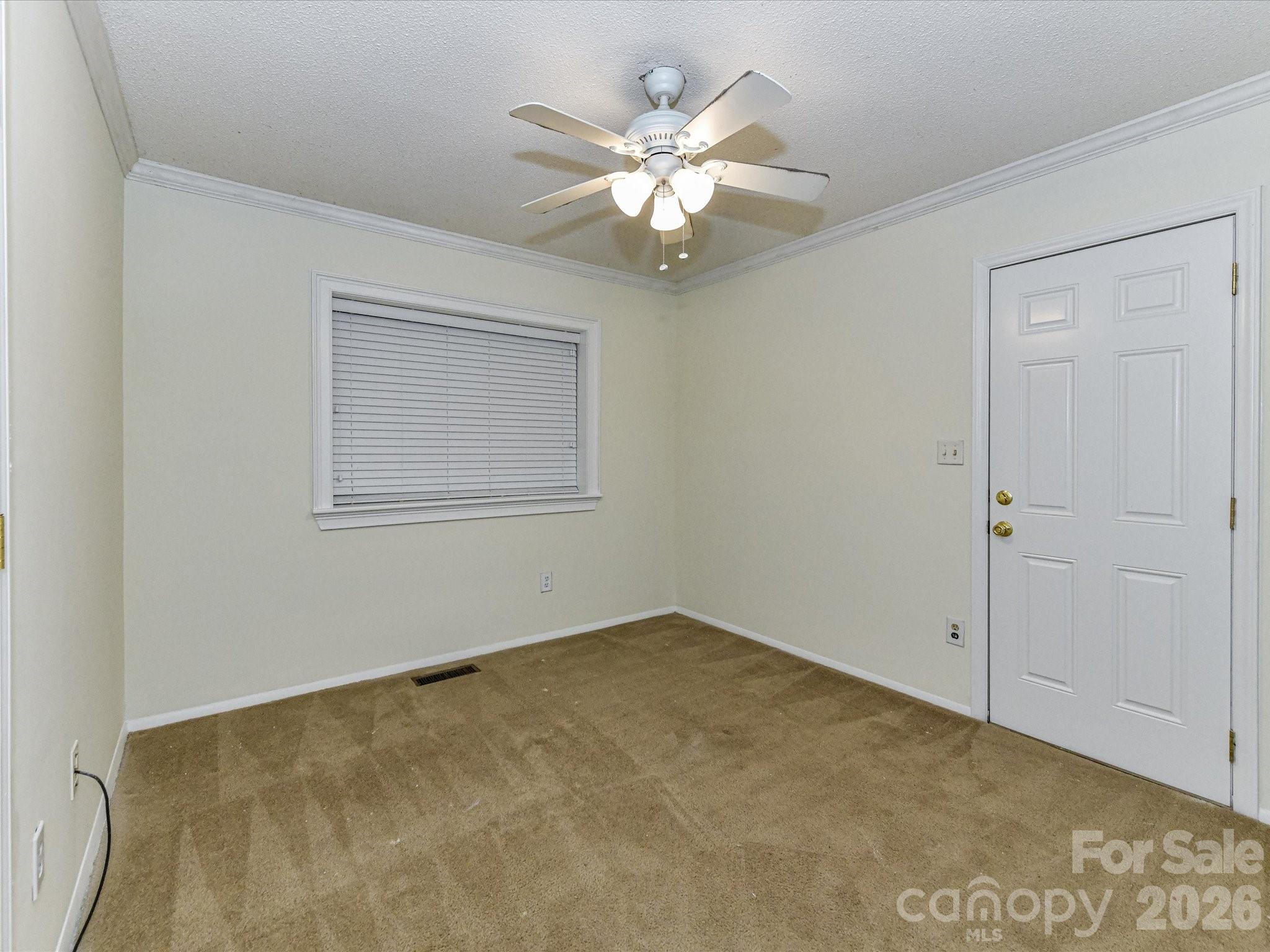 916 Lakewood Drive Matthews NC 28104
