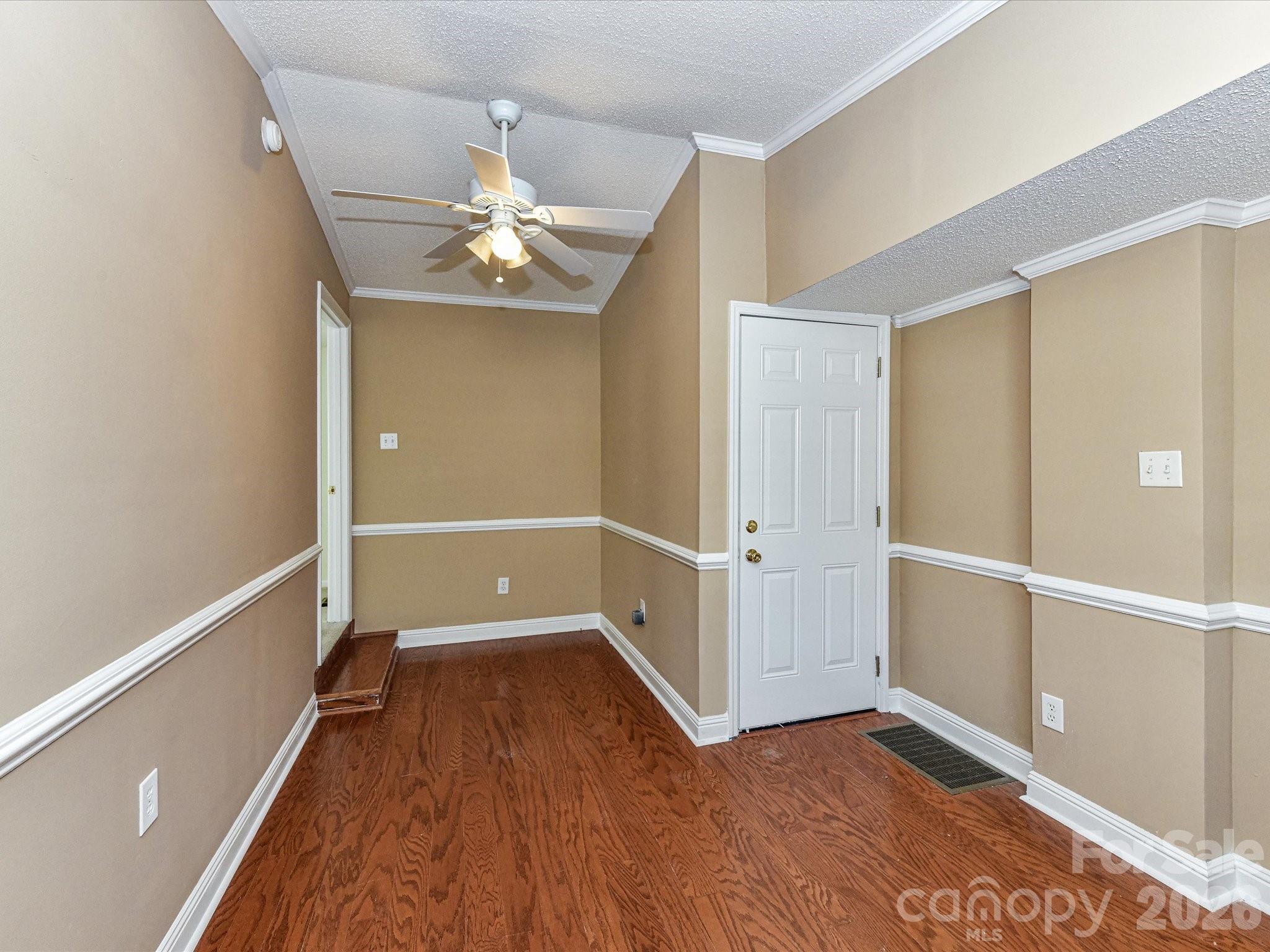 916 Lakewood Drive Matthews NC 28104