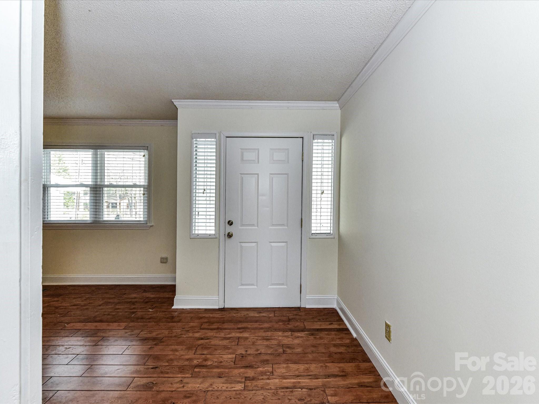 916 Lakewood Drive Matthews NC 28104