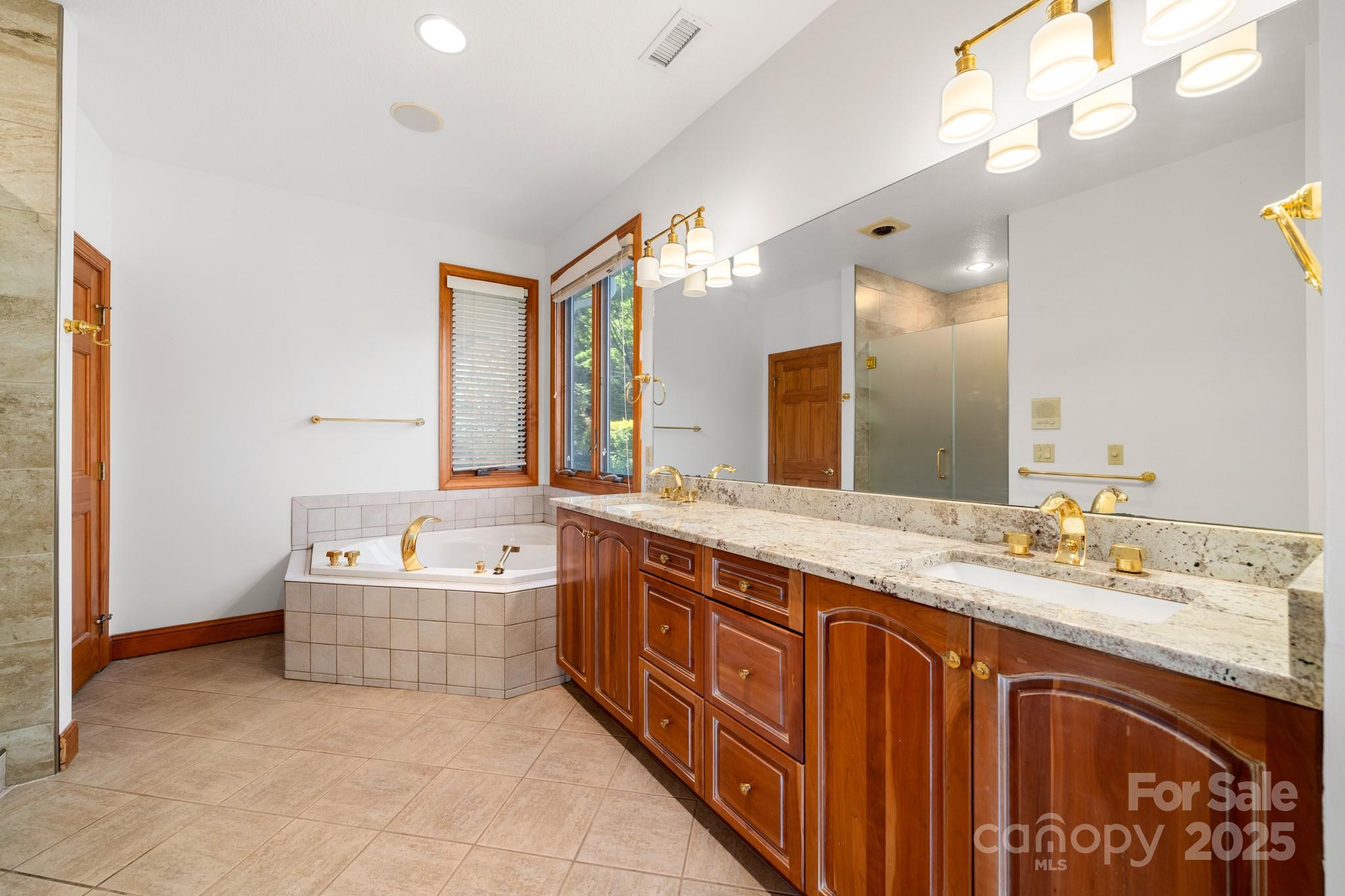 117 Distant View Drive Asheville NC 28803