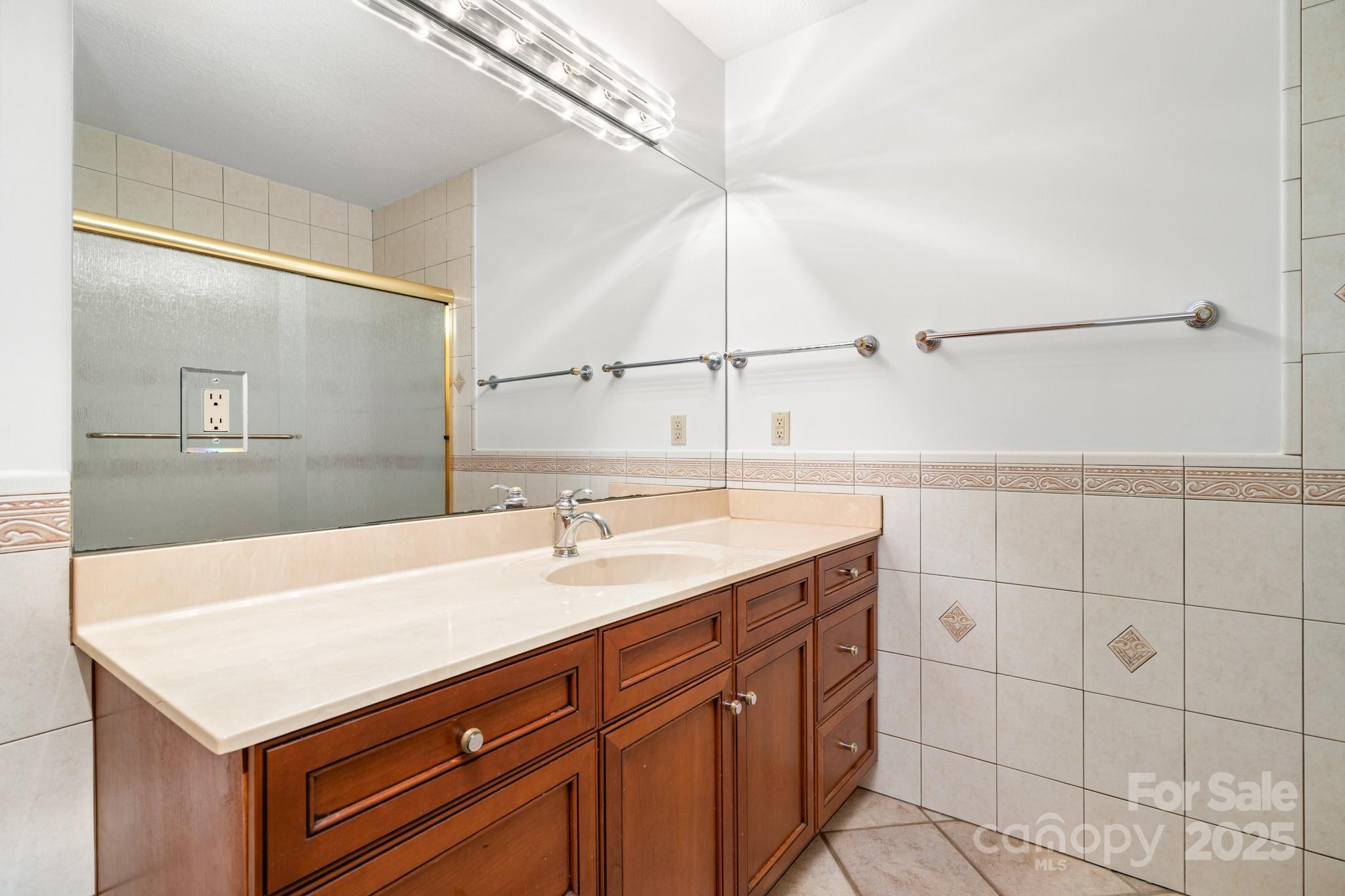 117 Distant View Drive Asheville NC 28803