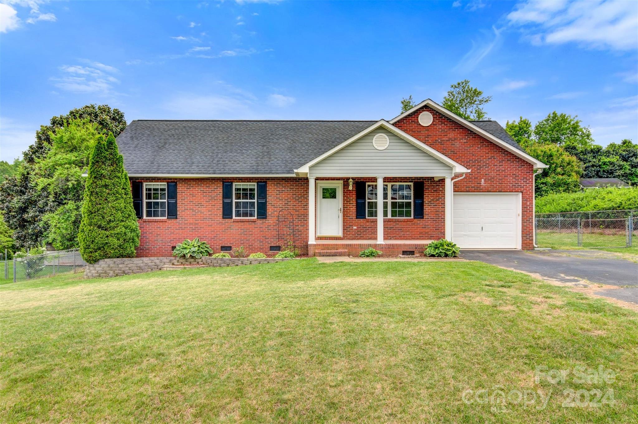 1971 Kings Grant Drive Newton NC 28658