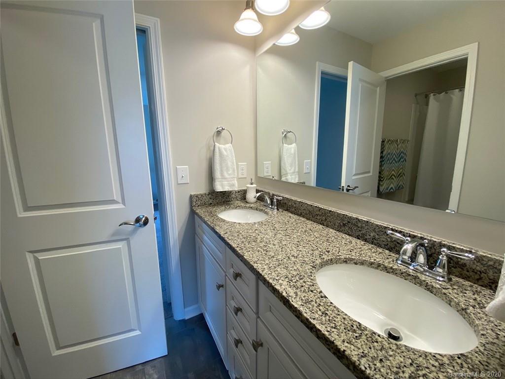 5046 Stonehill Lane Matthews NC 28104